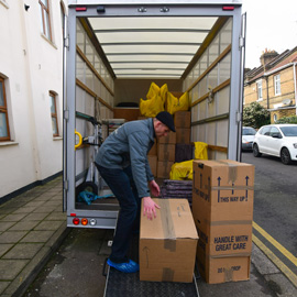 Here is how you Can benefit from removal company